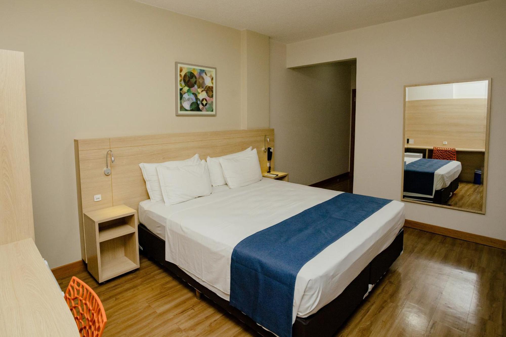 Luds Comfort Hotel Ponta Grossa  Ruang foto